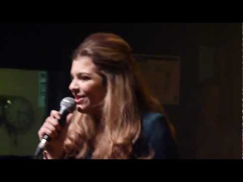 Caroline Costa - Rolling in the Deep (Adele Cover)