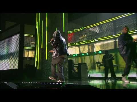 Eminem Feat. 50 Cent - Crack A Bottle & Forever (2009 Live - American Music Awards) [TheSuperHD]