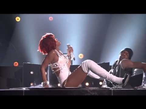 Rihanna & Britney Spears - S&M (Live Billboard Music Awards 2011).mp4
